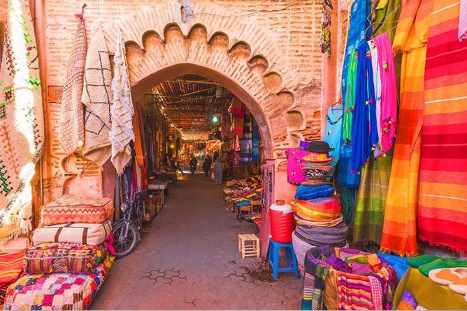 Private tours 4-day from Fes to Marrakech via Sahara